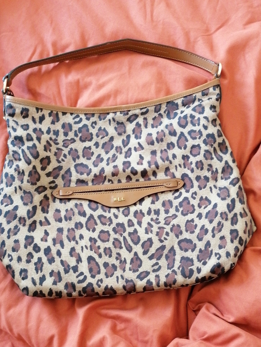Ralph Lauren Leopard-Print canvas Shoulder Bag with Tan leather trim. Caş chic